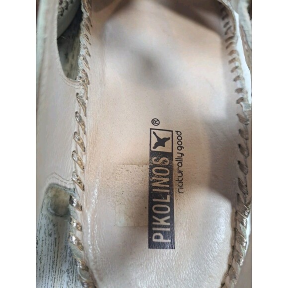 PIKOLINOS Metallic Silver Sandals - Picture 10 of 16